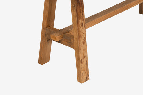 Bänk av teak
